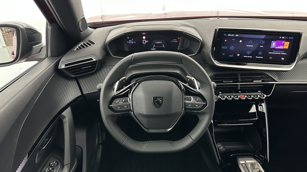 PEUGEOT 2008 II 1.2 Hybrid 145ch Allure e-DCS6 - ref: 8-GLI00012426 - Photo 13