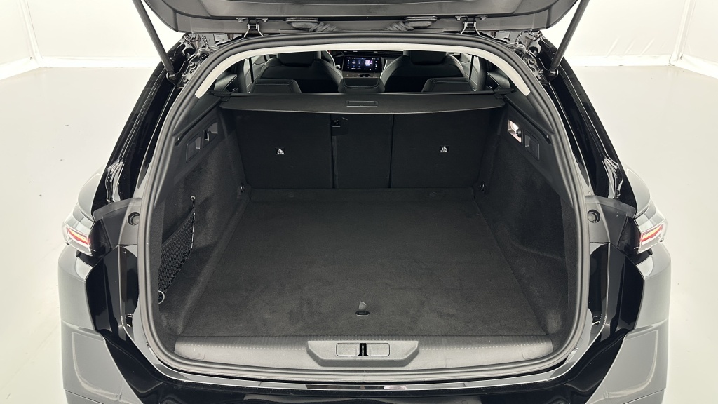 PEUGEOT 308 SW 1.2 Hybrid 145ch Allure e-DCS6 - ref: 8-GLI00012452 - Photo 10