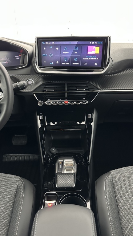 PEUGEOT 2008 II 1.2 Hybrid 145ch Allure e-DCS6 - ref: 8-GLI00012468 - Photo 15