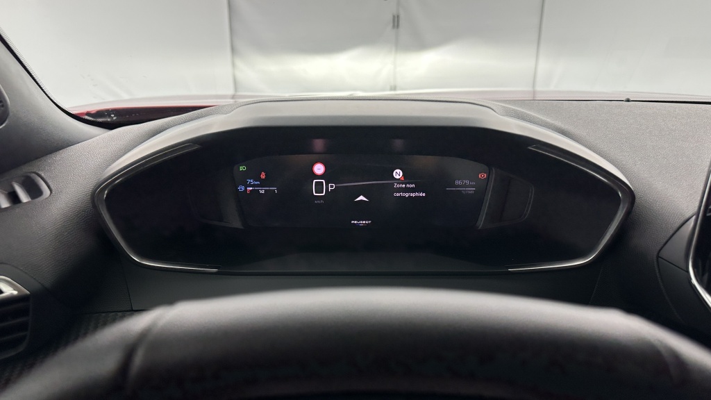 PEUGEOT 2008  II 1.2 Hybrid 145ch Allure e-DCS6 - ref: 8-GLI00012498 - Photo 14