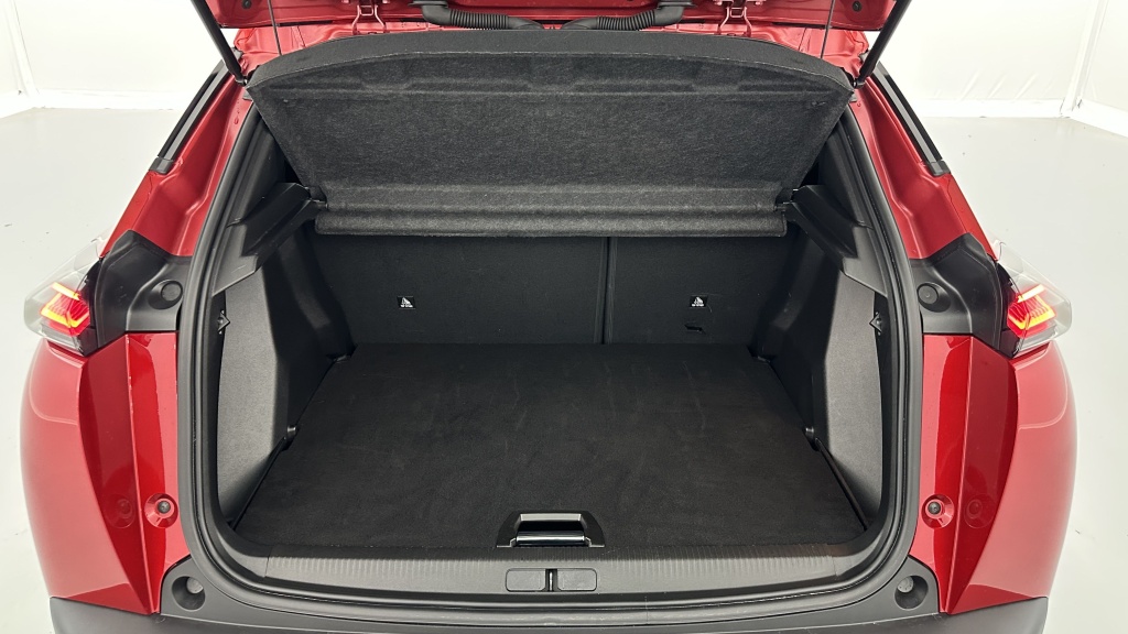 PEUGEOT 2008 II 1.2 Hybrid 145ch Allure e-DCS6  - ref: 8-GLI00012505 - Photo 10