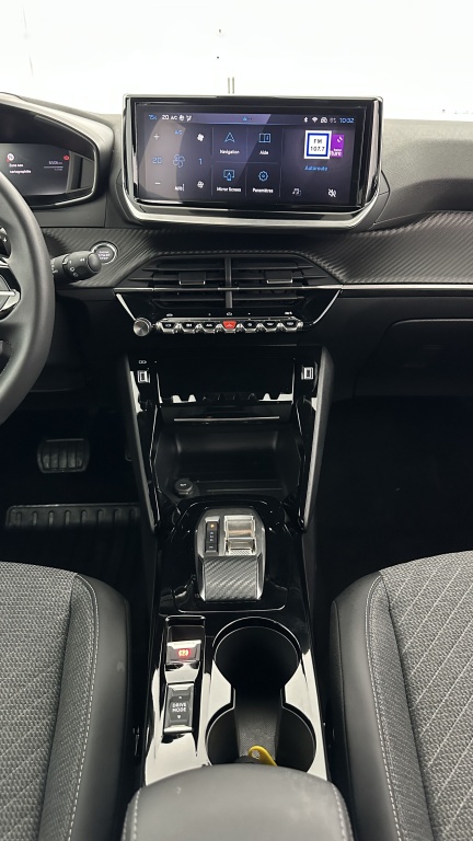 PEUGEOT 2008 II 1.2 Hybrid 145ch Allure e-DCS6  - ref: 8-GLI00012505 - Photo 16