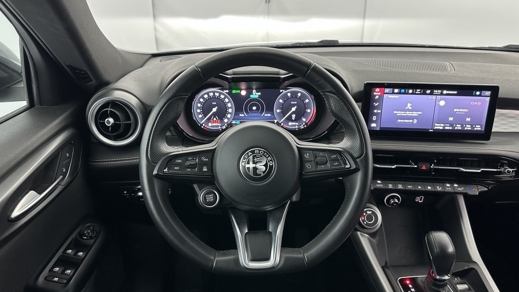 ALFA ROMEO Tonale 1.3 Hybride Rechargeable PHEV 280ch AT6 Ti - ref: 8-GLI00012646 - Photo 14