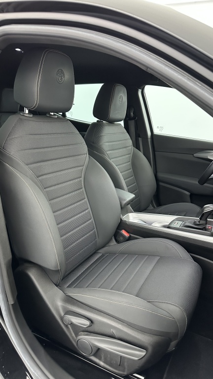 ALFA ROMEO Tonale 1.3 Hybride Rechargeable PHEV 280ch AT6 Ti - ref: 8-GLI00012646 - Photo 18