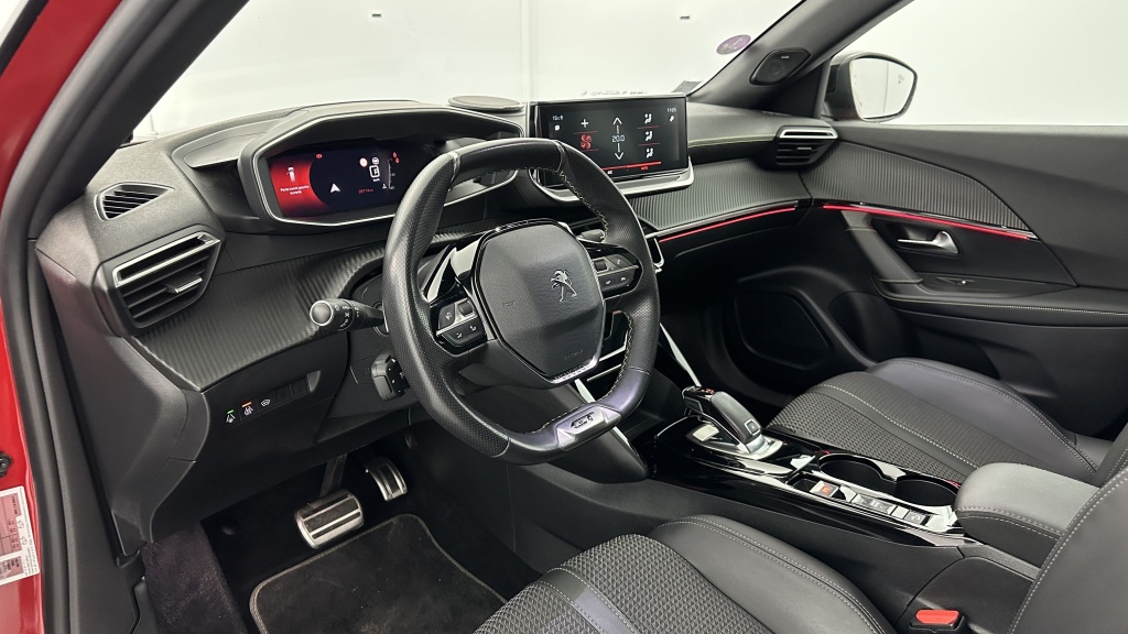 PEUGEOT 2008 II 1.2 PureTech 130ch GT EAT8 - ref: 8-GLI00012876 - Photo 6