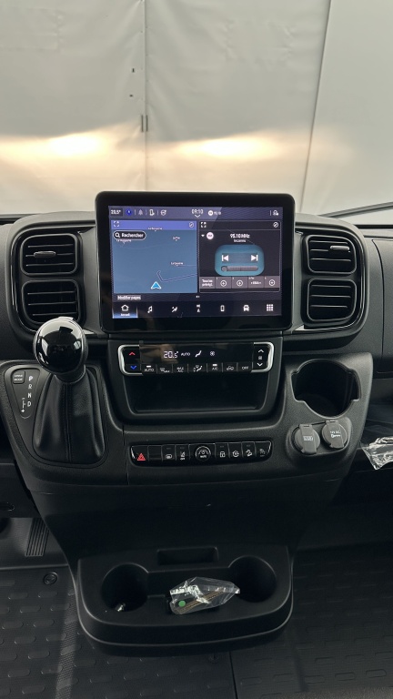 PEUGEOT Boxer L3H2 3.5 Maxi 2.2 BlueHDi 180ch BVA8 - ref: 8-GLI00023501 - Photo 13