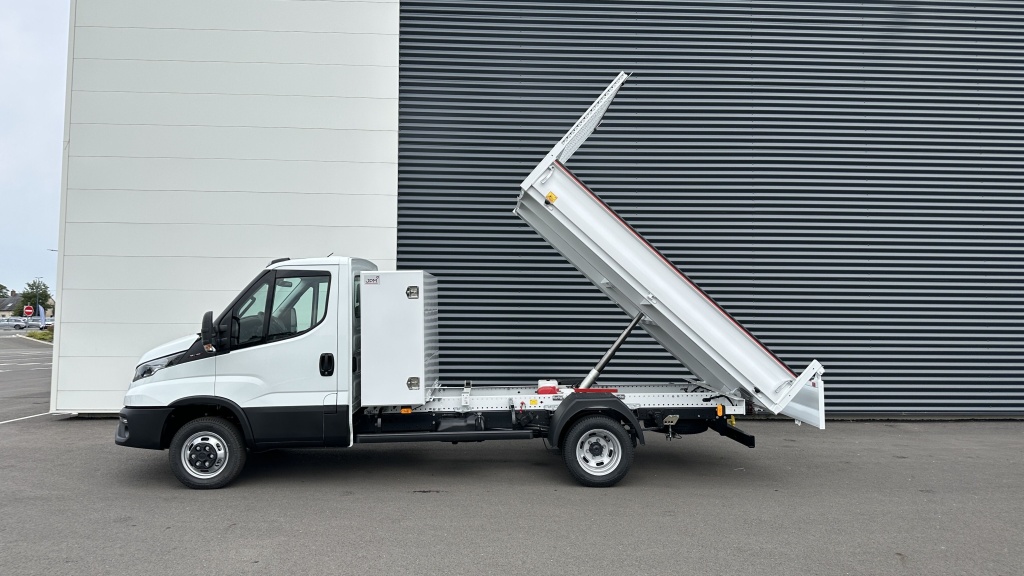 IVECO Daily 35C16H 3.0 160ch 3750 QUAD-TOR Benne + Coffre - ref: 8-GLI00026435 - Photo 11