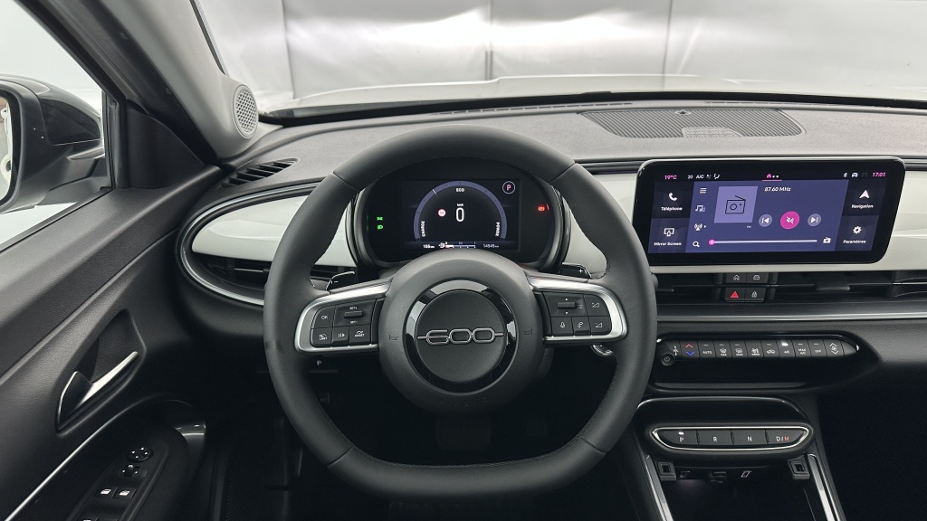 FIAT 600 1.2 Hybrid Turbo 145ch Pop eDCT6 - ref: 8-GLI00026496 - Photo 14