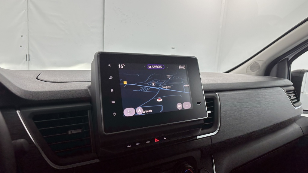 RENAULT Trafic L2H1 3000 2.0 dCi 150ch Advance - ref: 8-GLI00026545 - Photo 11