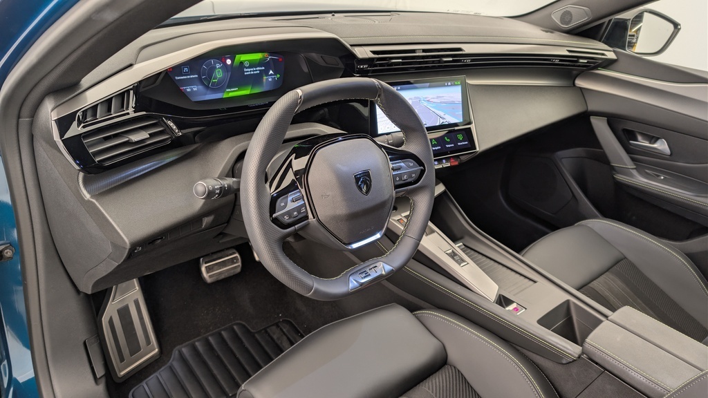 PEUGEOT 408 Hybrid 145 e-DCS6 GT - ref: 8-GLI00027173 - Photo 15