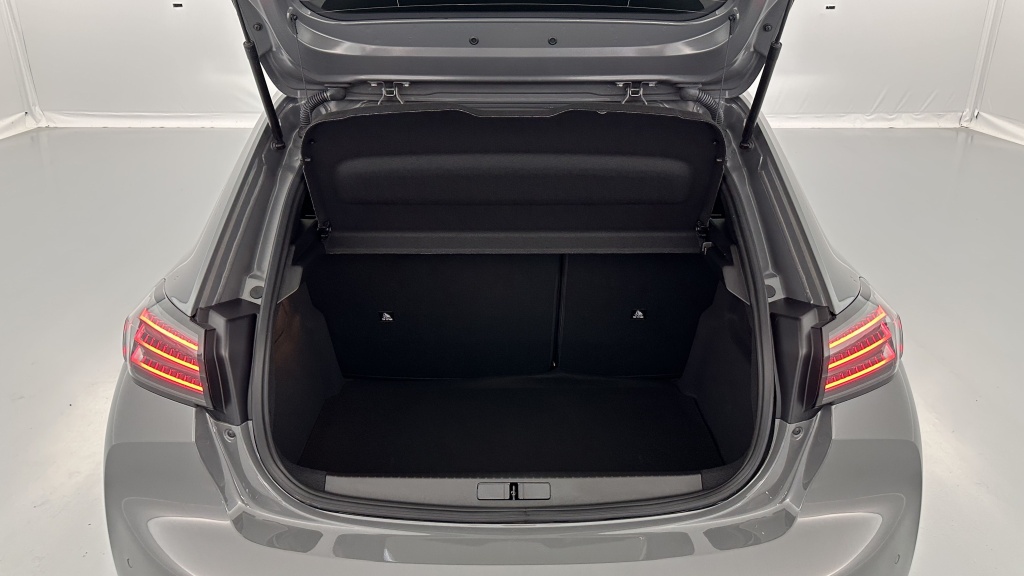 PEUGEOT 208  II 1.2 Hybrid 100ch GT e-DCS6 - ref: 8-GLI00031956 - Photo 10