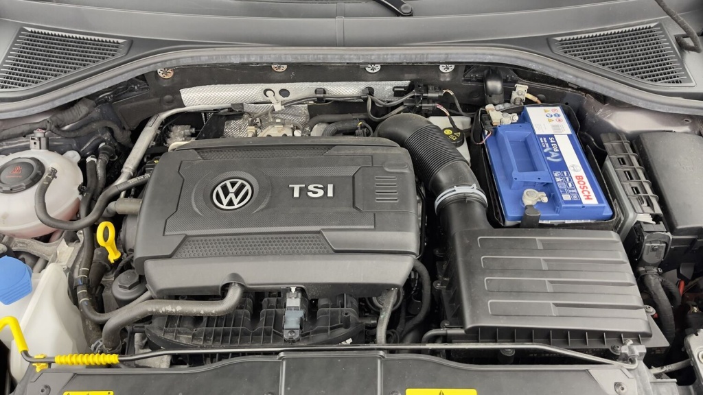 VOLKSWAGEN T-Roc 2.0 TSI 300ch R 4Motion DSG7 - ref: 8-GLI00207528 - Photo 11