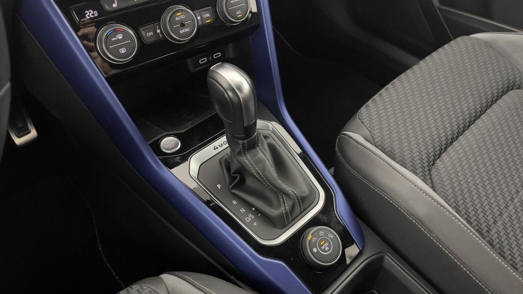 VOLKSWAGEN T-Roc 2.0 TSI 300ch R 4Motion DSG7 - ref: 8-GLI00207528 - Photo 19