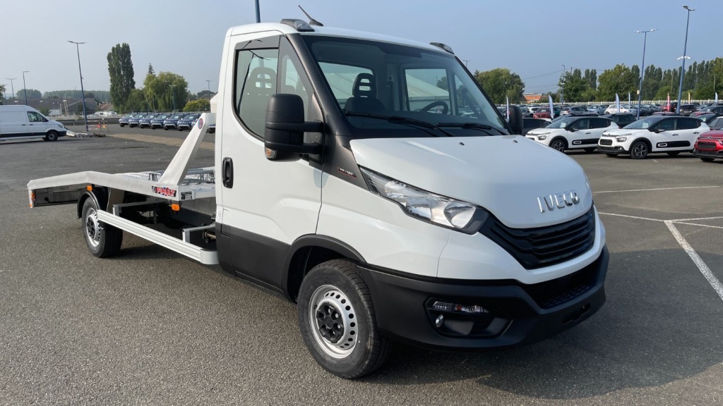 IVECO Daily III 35S16H 4100 3.0 156ch Porte Voiture Plat'fix PF18 Alu - ref: 8-GLI00261858 - Photo 1