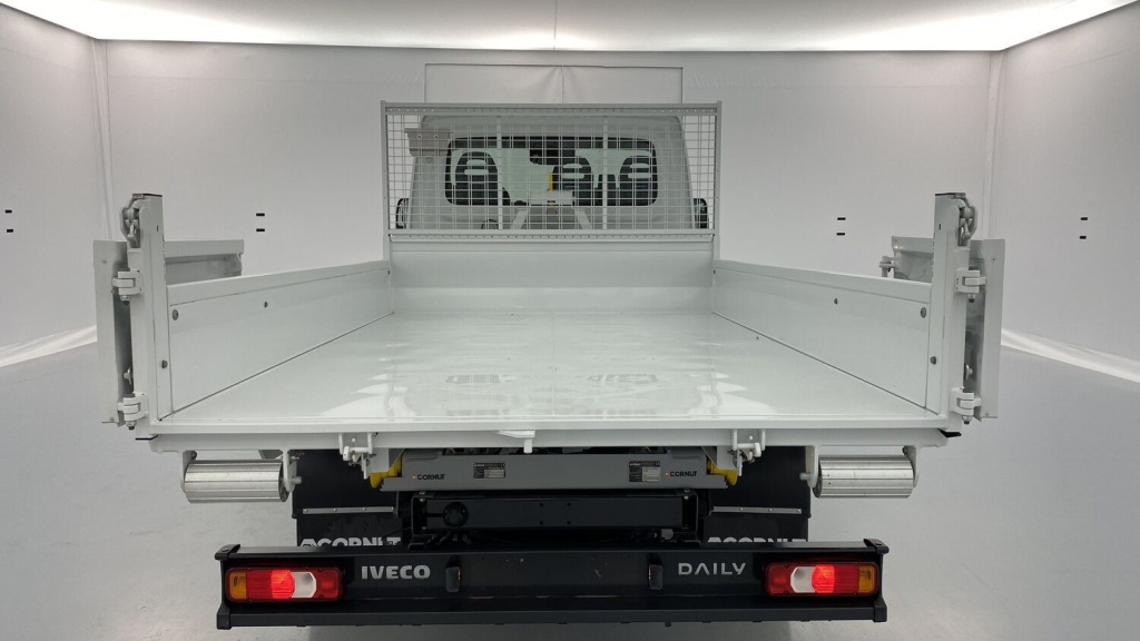 IVECO Daily III 35C16H 3450 3.0 160ch Q-TOR Ampliroll Cornut - ref: 8-GLI00264449 - Photo 8