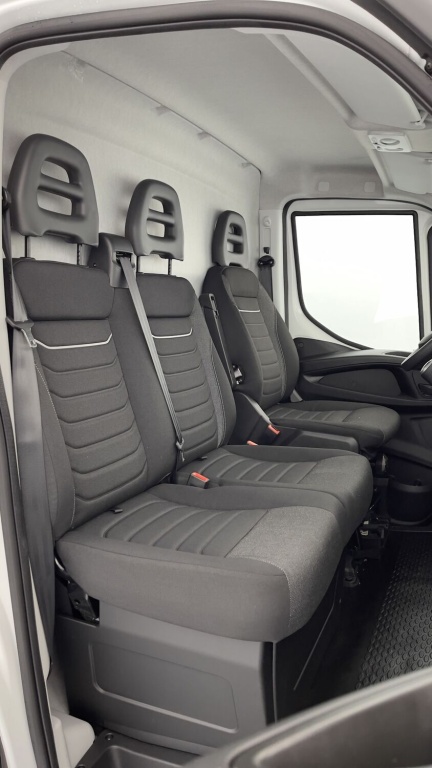 IVECO Daily III 35S18HA8 4100 3.0 180ch 16m³ - ref: 8-GLI00270748 - Photo 8