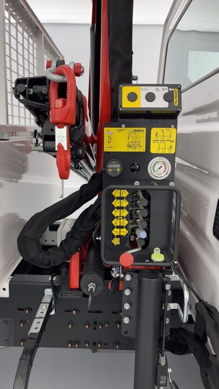 IVECO Daily 35S14H 3750 2.3 136ch Benne Alu JPM + Grue PK 2900 - ref: 8-GLI00270998 - Photo 14