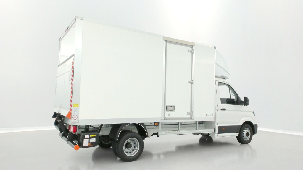 VOLKSWAGEN Crafter Chassis Cabine 35 L4 RJ 2.0 TDI 163ch Business BVA 20m³ Trouillet - ref: 8-GLI00274379 - Photo 20