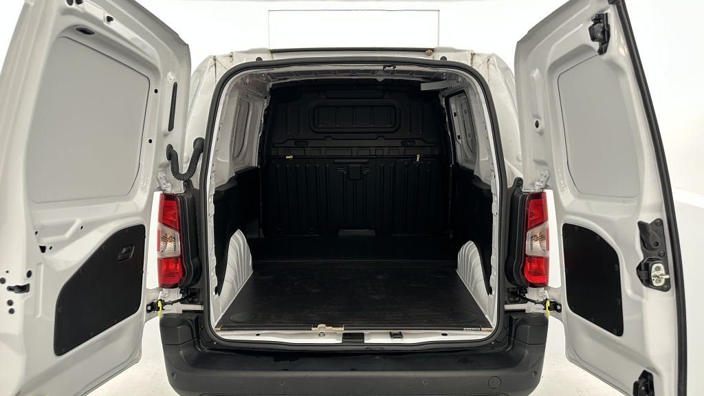 FIAT Doblo III M 650kg BlueHDi 100ch Pack Premium Connect - ref: 8-GLI00278955 - Photo 8