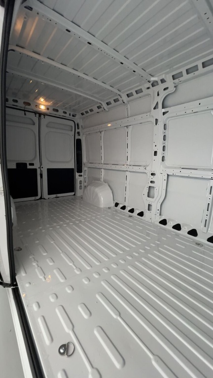 FIAT Ducato 3.3 LH2 2.2 H3-Power 140ch Pack Pro Lounge Connect - ref: 8-GLI00279105 - Photo 8