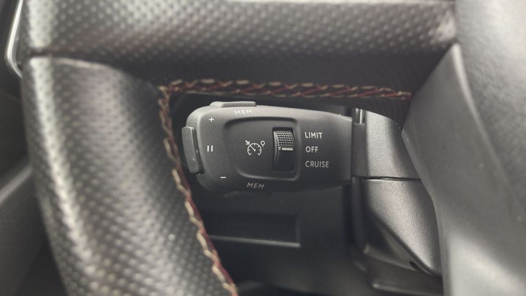 DS DS7 Crossback 1.2 PureTech 130ch Performance Line - ref: 8-GLI00280201 - Photo 18