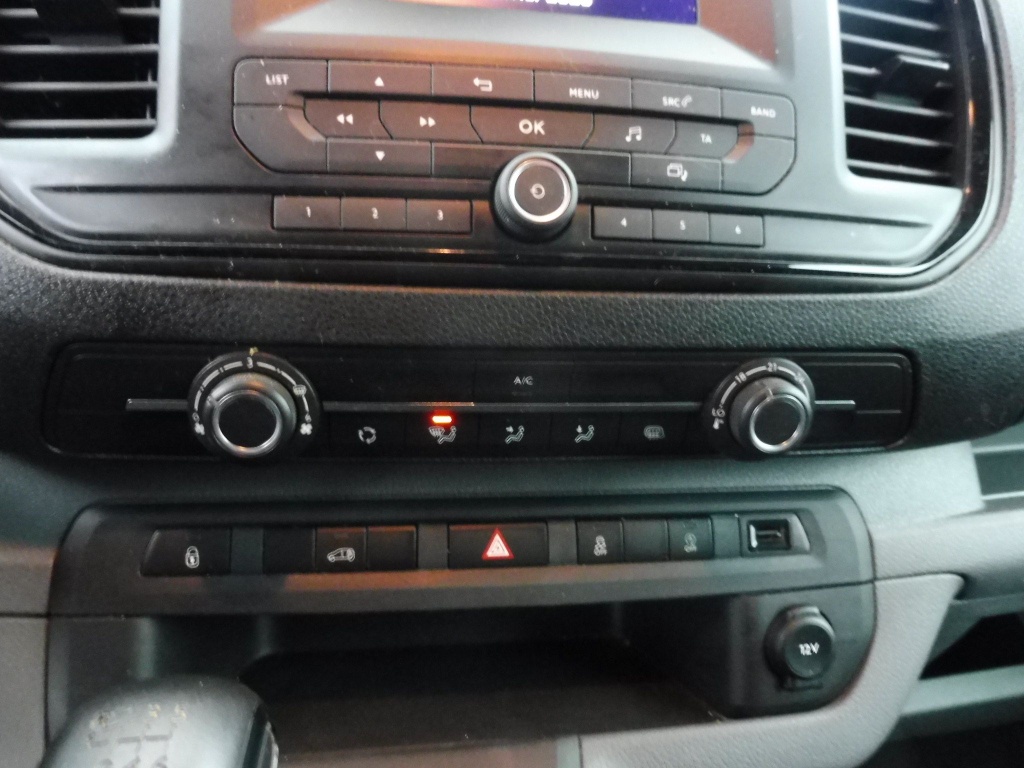 PEUGEOT Expert STANDARD 1.5 BLUEHDI 120CH S&S PREMIUM - ref: 59207 - Photo 6