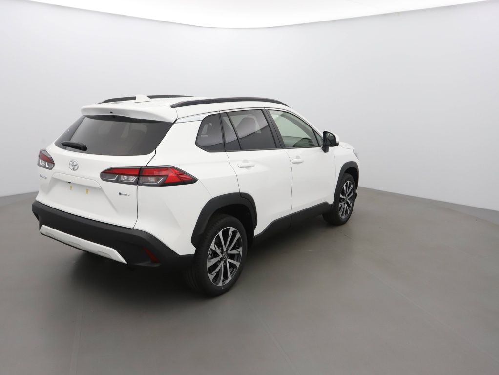 TOYOTA COROLLA CROSS ACTIVE DRIVE 1.8 VVTI HYBRID 140 - ref: 69808 - Photo 3