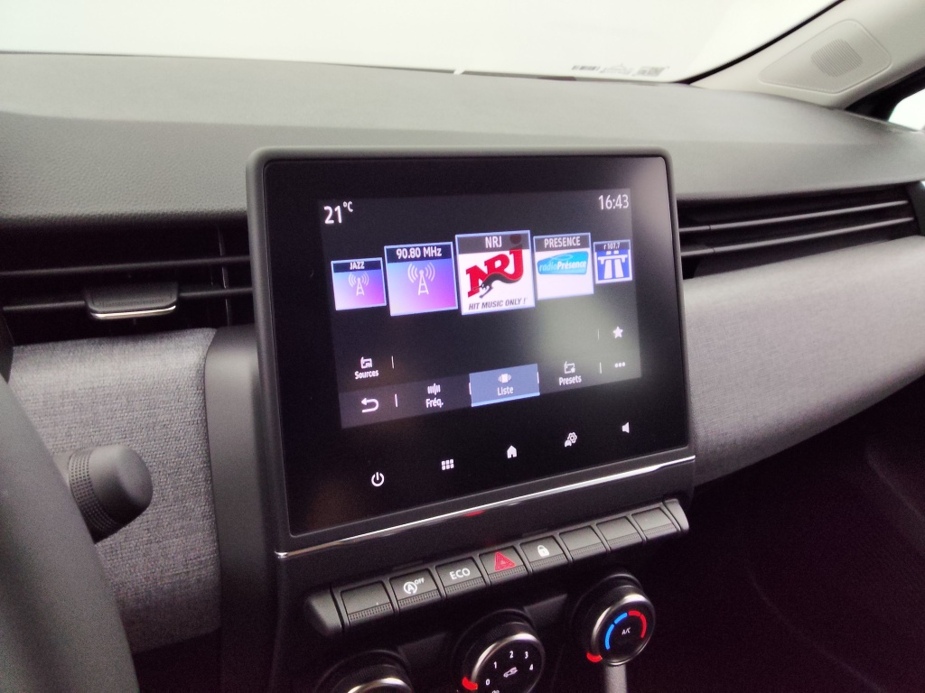 RENAULT Clio 1.5 BLUE DCI 100CH EVOLUTION - ref: 69852 - Photo 12