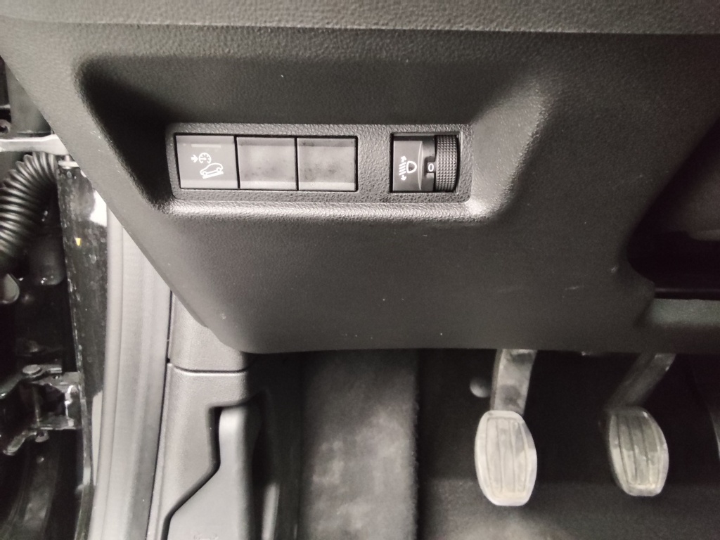 JEEP AVENGER 1.2 TURBO T3 100CH ALTITUDE - ref: 70038 - Photo 8