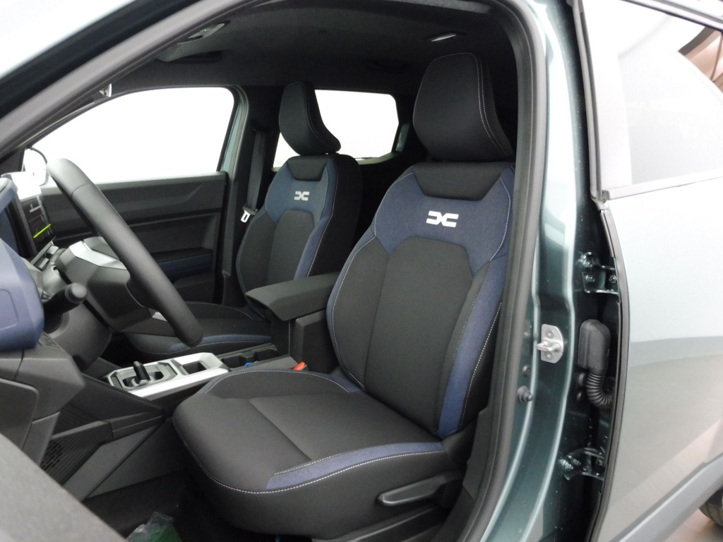 DACIA DUSTER 1.6 HYBRID 140CH JOURNEY 4X2 - ref: 70102 - Photo 15