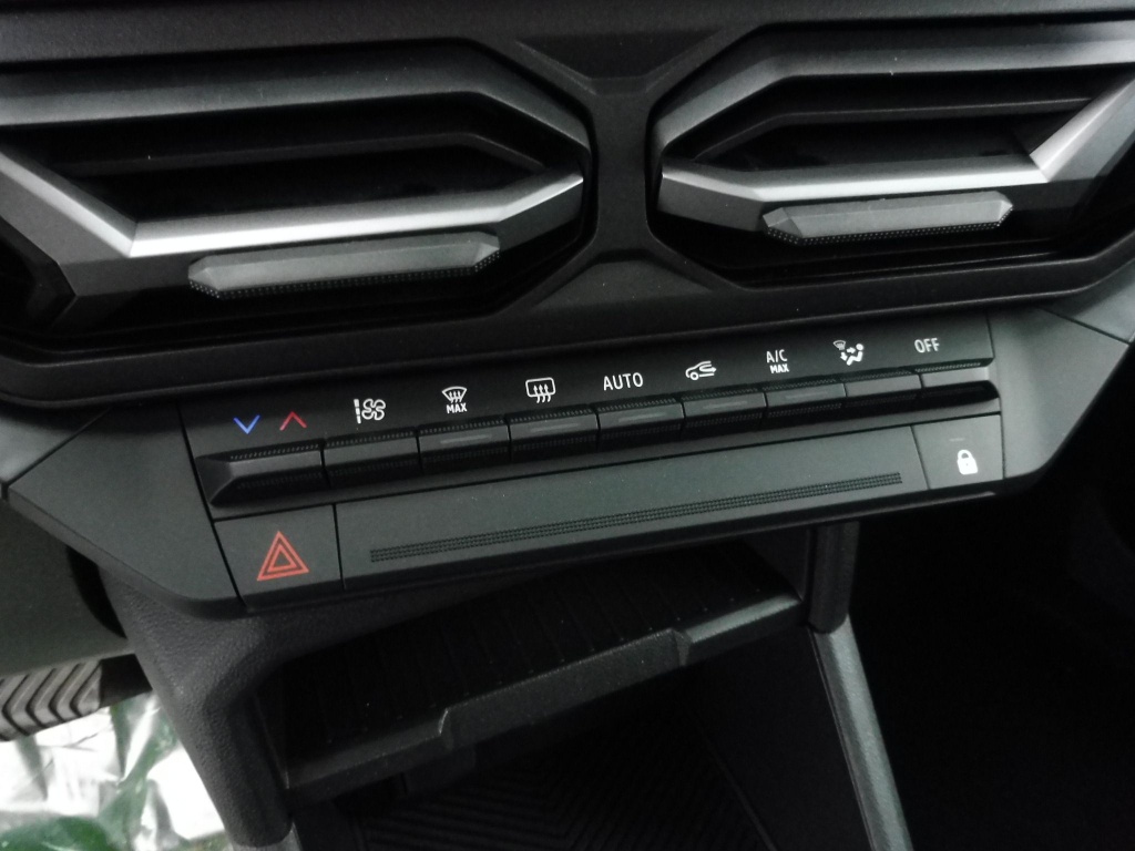 DACIA DUSTER 1.6 HYBRID 140CH JOURNEY 4X2 - ref: 70102 - Photo 7