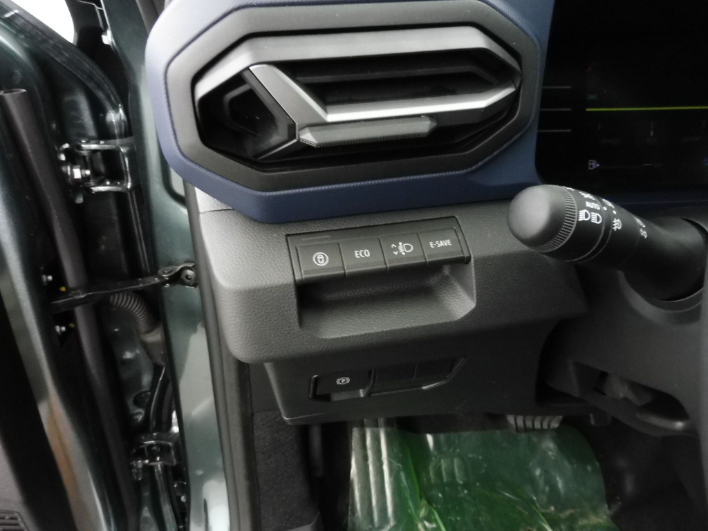 DACIA DUSTER 1.6 HYBRID 140CH JOURNEY 4X2 - ref: 70102 - Photo 8