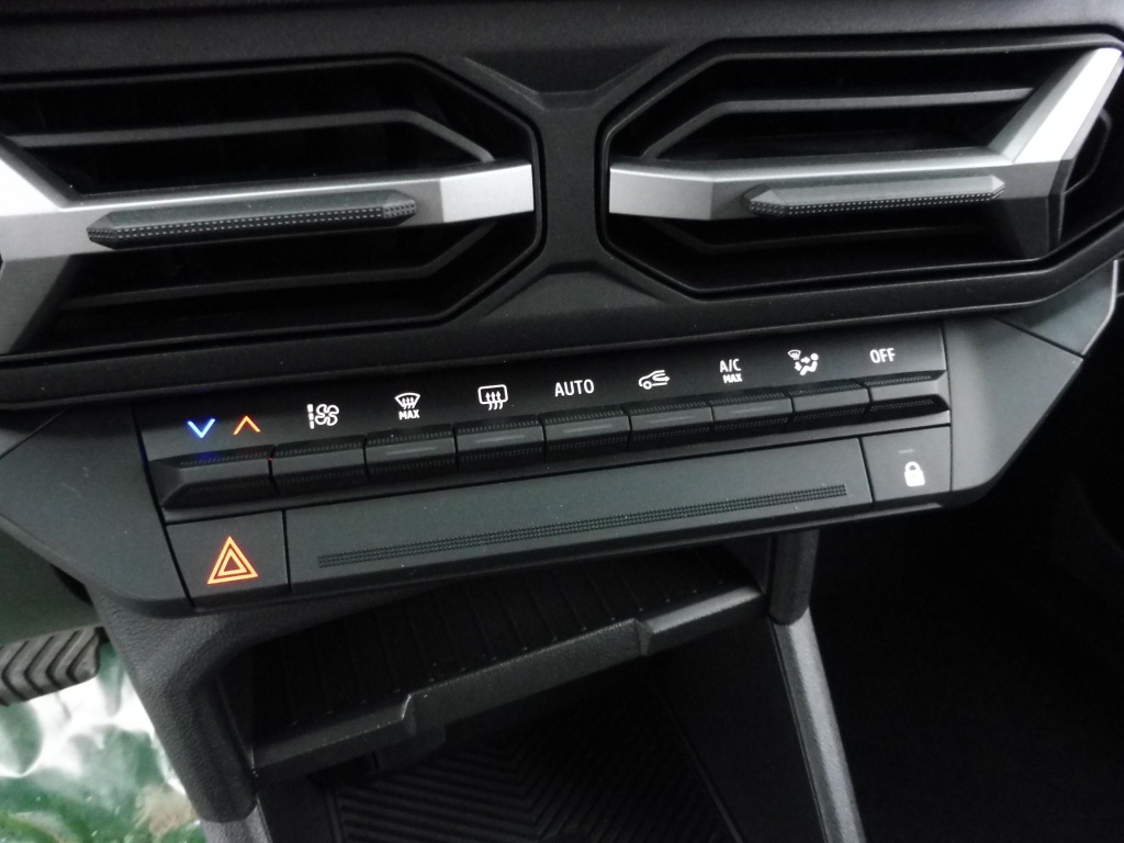 DACIA DUSTER 1.6 HYBRID 140CH JOURNEY 4X2 - ref: 70107 - Photo 7