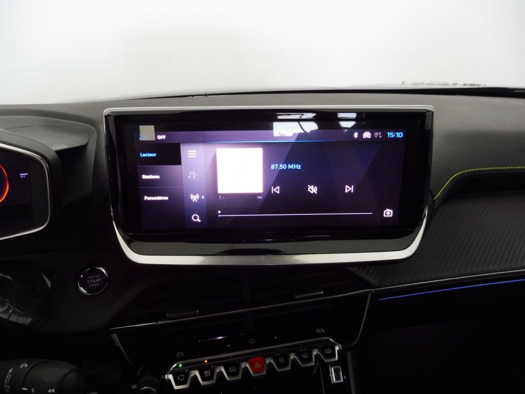 PEUGEOT 2008 1.2 HYBRID 145CH GT E-DCS6 - ref: 70206 - Photo 13