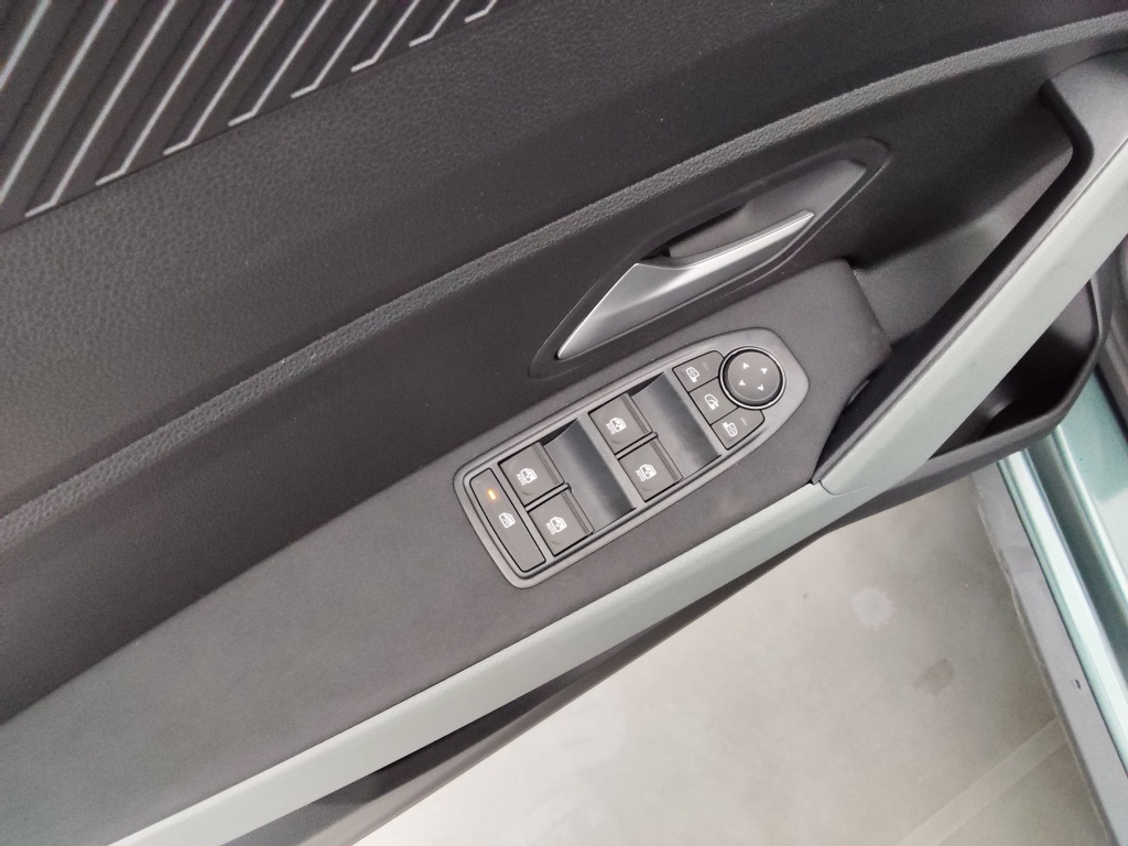 DACIA DUSTER 1.2 TCE MILD HYBRID 130CH EXTREME 4X4 - ref: 70257 - Photo 17