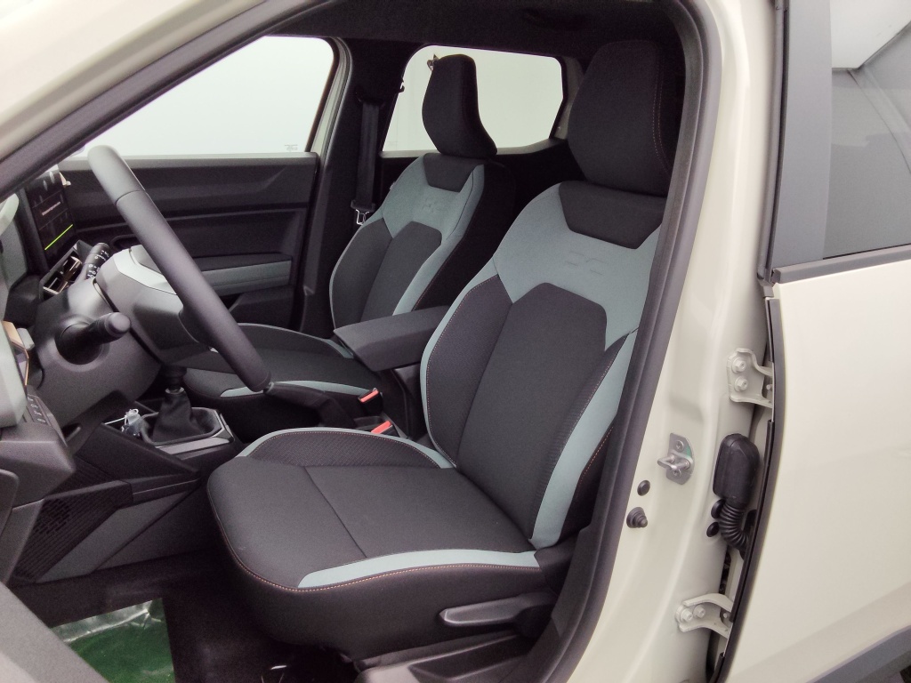 DACIA DUSTER 1.2 TCE MILD HYBRID 130CH EXTREME 4X4 - ref: 70258 - Photo 14