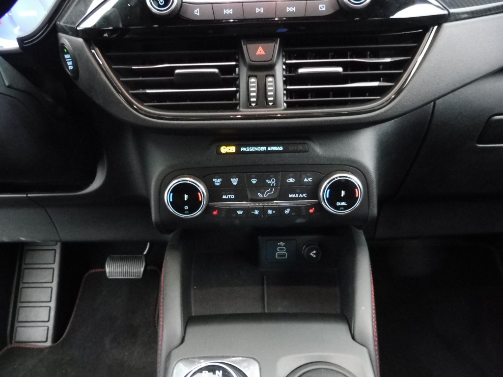 FORD Kuga 2.0 TDCI 120CH ST-LINE POWERSHIFT - ref: 70363 - Photo 7