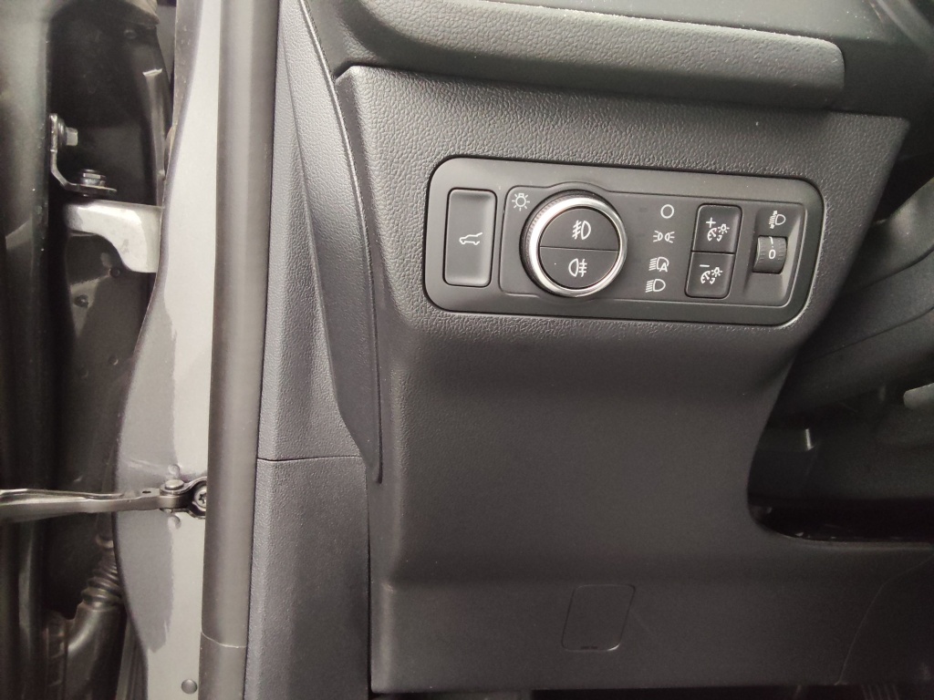 FORD KUGA 2.0 TDCI 120CH ST-LINE POWERSHIFT - ref: 70364 - Photo 8