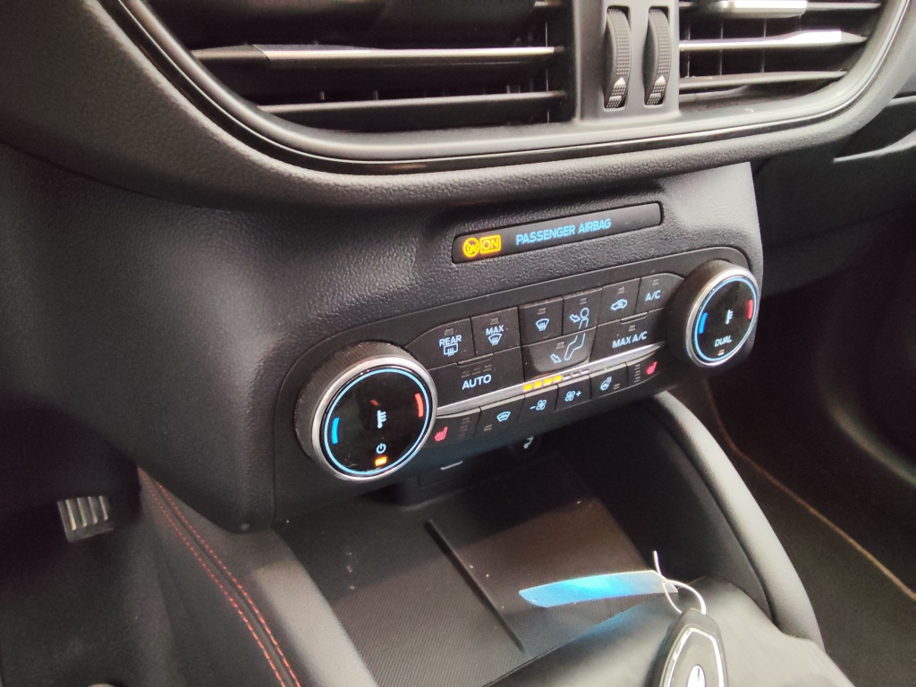 FORD Kuga 2.0 TDCI 120CH ST-LINE POWERSHIFT - ref: 70367 - Photo 7