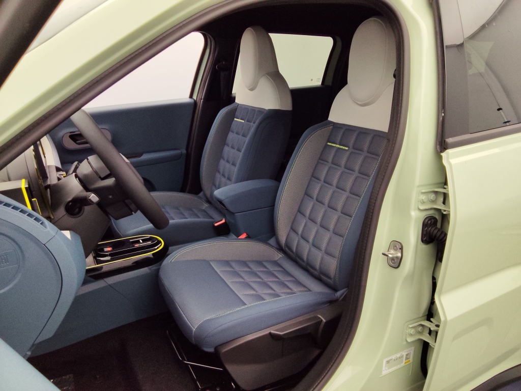 FIAT Grande panda 1.2 HYBRID 100CH LA PRIMA EDCT6 - ref: 70382 - Photo 14