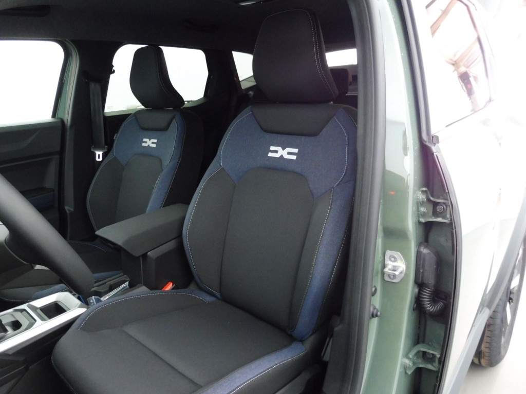 DACIA DUSTER 1.6 HYBRID 140CH JOURNEY 4X2 - ref: 70478 - Photo 15