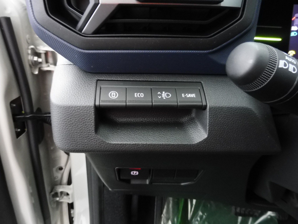 DACIA DUSTER 1.6 HYBRID 140CH JOURNEY 4X2 - ref: 70482 - Photo 8