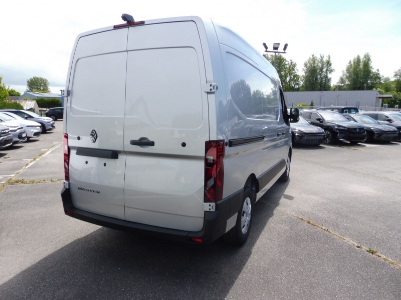 RENAULT MASTER IV FG F3500 L2H2 2.0 BLUE DCI 150CH EXTRA - ref: 70500 - Photo 2