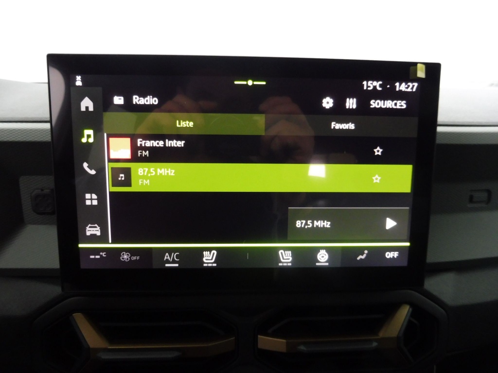 DACIA DUSTER 1.2 TCE MILD HYBRID 130CH EXTREME 4X4 - ref: 70563 - Photo 13
