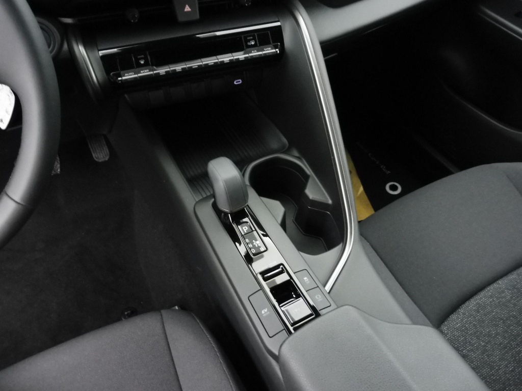 TOYOTA C-HR 1.8 140CH DYNAMIC NG23 - ref: 70648 - Photo 13