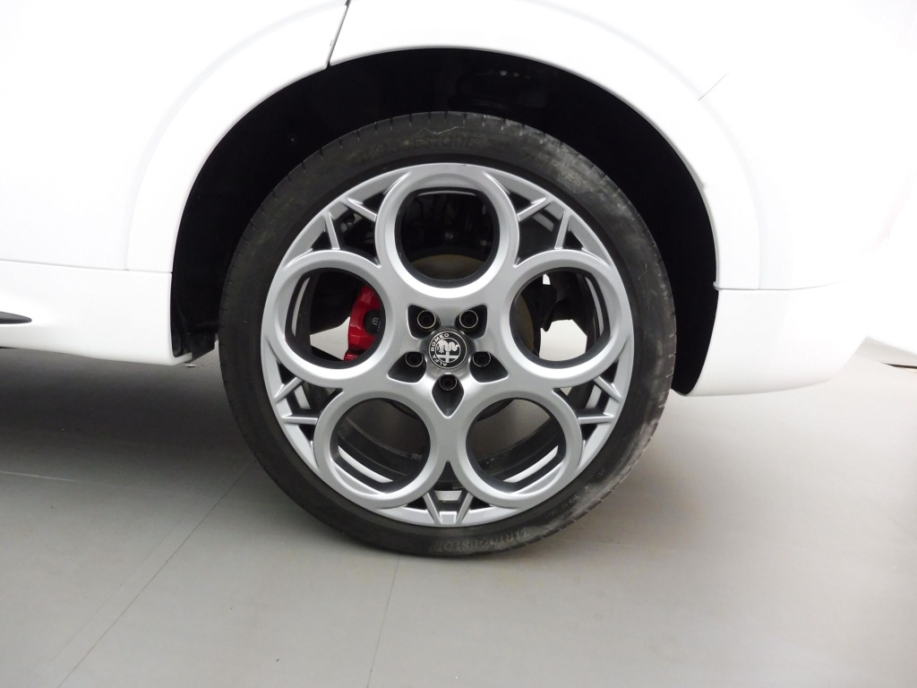 ALFA ROMEO Tonale 1.5 HYBRID 160CH TRIBUTO ITALIANO TCT - ref: 71005 - Photo 12