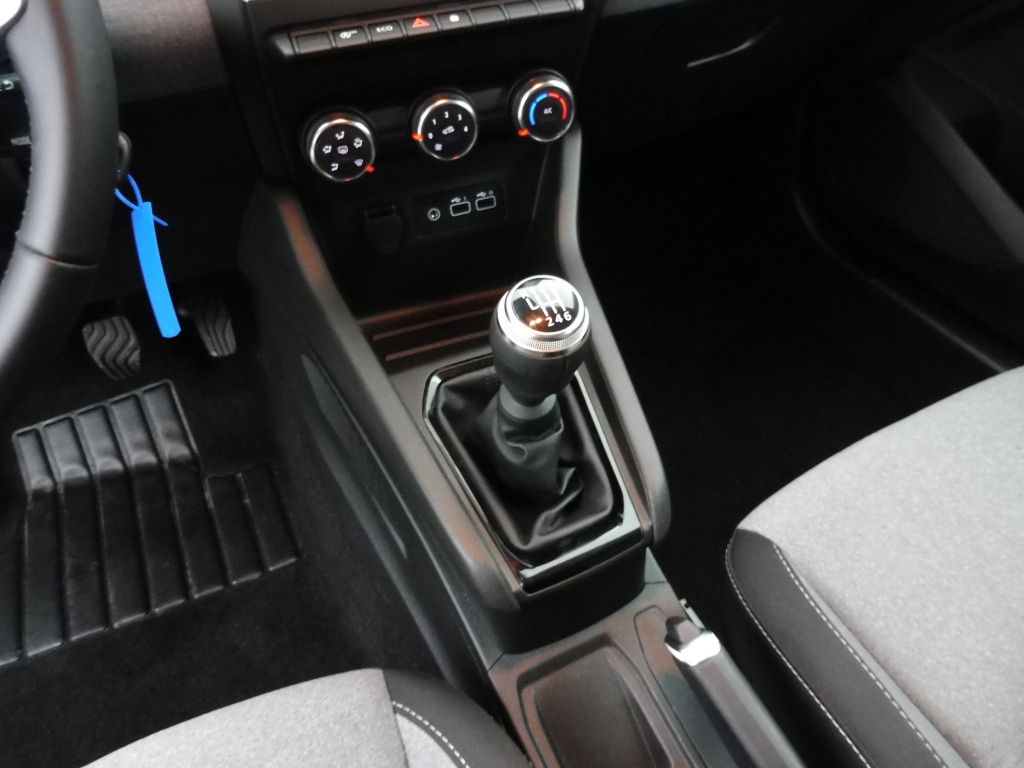 RENAULT Clio 1.5 BLUE DCI 100CH EVOLUTION GSR2 - ref: 71338 - Photo 11