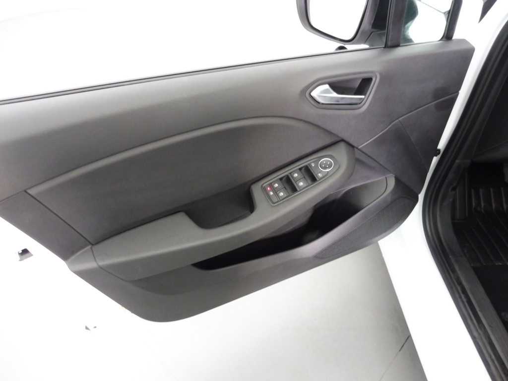 RENAULT Clio 1.5 BLUE DCI 100CH EVOLUTION GSR2 - ref: 71338 - Photo 15