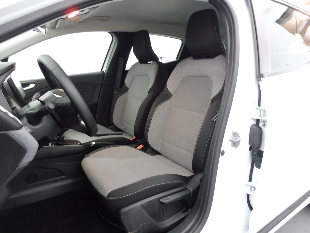 RENAULT Clio 1.5 BLUE DCI 100CH EVOLUTION GSR2 - ref: 71349 - Photo 12