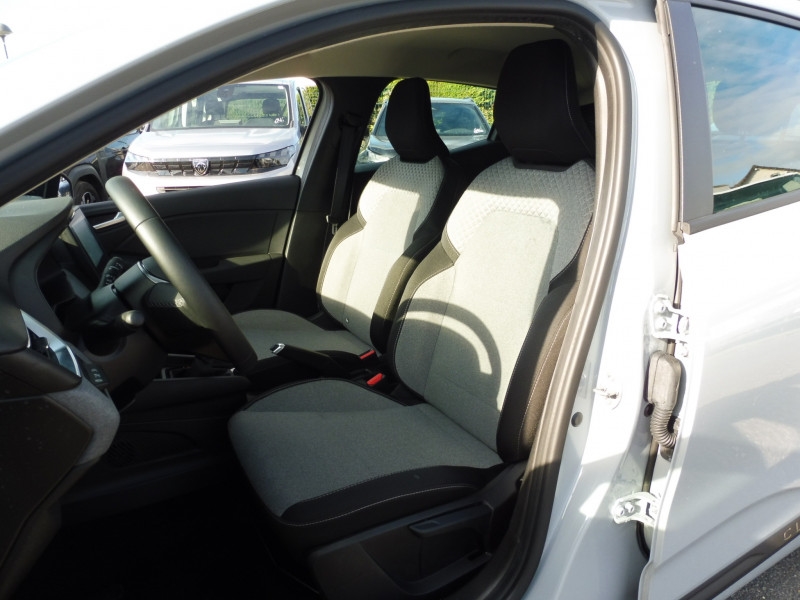 RENAULT Clio 1.5 BLUE DCI 100CH EVOLUTION GSR2 - ref: 71361 - Photo 3